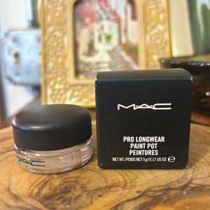 NEW MAC Pro Longwear Paint Pot in Art Thera-peachy